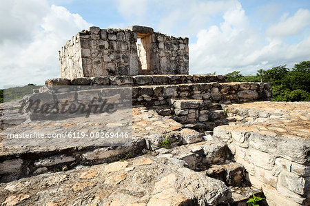 A temple atop the Oval Palace, Mayan ruins, Ek Balam, Yucatan, Mexico, North America