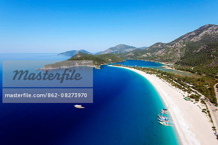 Turkey, Mediterranean, Aegean Turquoise coast, Oludeniz near Fethiye, Blue Lagoon & Belcekiz beach