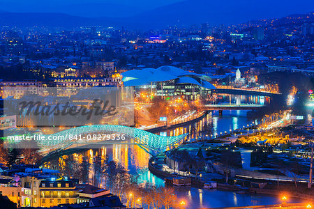 City view, Bridge of Peace and Public Service Hall House of Justice on Mtkvari River, Tbilisi, Georgia, Caucasus, Central Asia, Asia