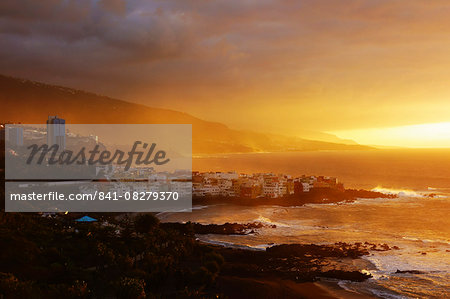 View of Punta Brava and Playa Jardin at sunset, Puerto de la Cruz, Tenerife, Canary Islands, Spain, Atlantic, Europe