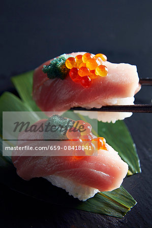 Nigiri sushi with tuna and salmon caviar