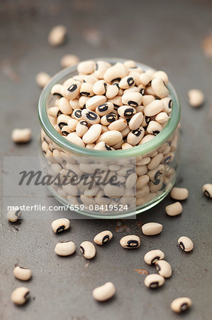 A jar of black eyed peas