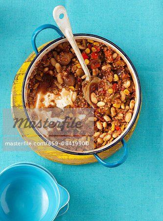 Vegetable chilli with white beans