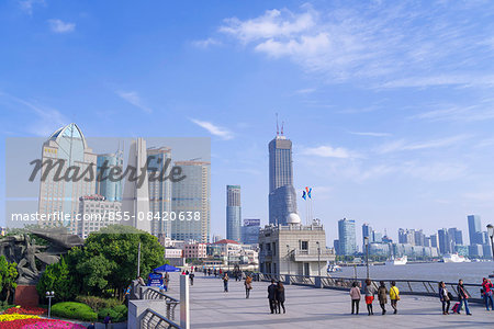 Northern Bund (Bei Waitang) view from Huangpu park, Bund (Waitang) Huangpu river (Huangpujiang), Shanghai, PRC.