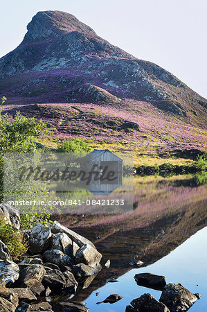 Cregannen Lake, Dolgellau, Gwynedd, North Wales, United Kingdom, Europe