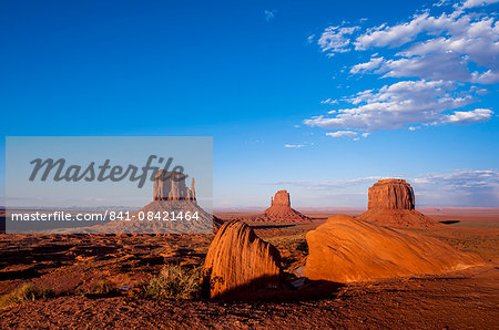 Monument Valley Navajo Tribal Park, Monument Valley, Utah, United States of America, North America