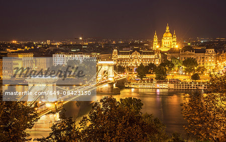 Chain Bridge on the Danube at night, Hungary, Budapest