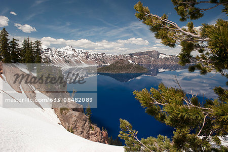 Scenic view of Crater Lake National Park, Oregon, USA