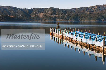 Lake Ashi in the Winter morning, Hakone, Japan Lake Ashi in the Winter morning, Hakone, Japan