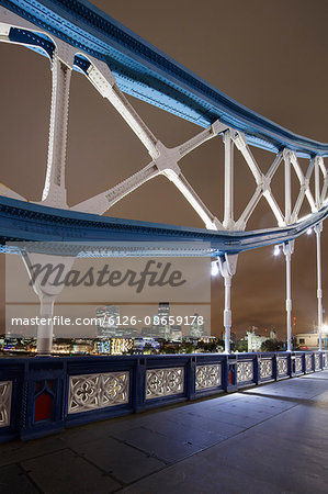 UK, England, London, Railing of Tower Bridge at night