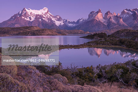 South America, Patagonia, Chile, Torres del Paine National Park, reflection of the Andes mountains at Cuernos del Paine