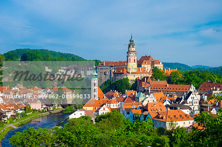 Czech Republic, South Bohemian Region, Cesky Krumlov. Castle and buildings in old town on the Vltava River.