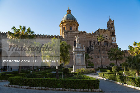 Gardens and the Cathedral in Palermo, Sicily, Italy, Europe