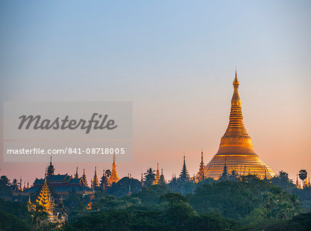 Shwedagon Pagoda, the most sacred Buddhist pagoda in Myanmar, Yangon (Rangoon), Myanmar (Burma), Asia