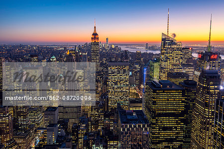 Midtown Manhattan skyline at dusk, New York, USA