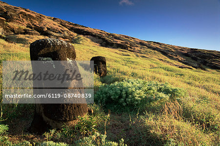 Moais, Cantera Rano Raraku, Easter Island (Rapa Nui), Chile, South America