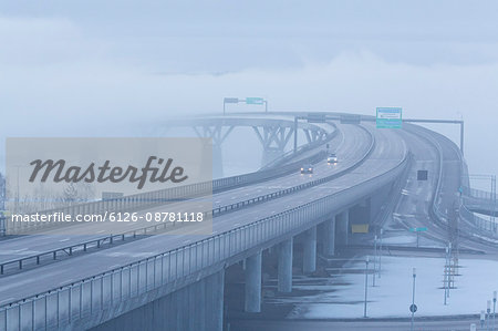 Sweden, Medelpad, Sundsvall, Elevated highway in fog