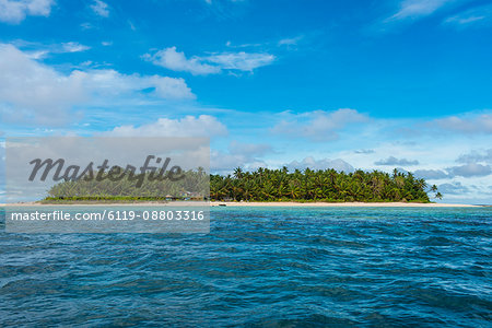 White sand beach and turquoise water, Marine National Park, Tuvalu, South Pacific