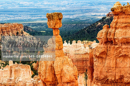 Elevated view of sandstone rock formations, Bryce canyon, garfield County, Utah, USA Elevated view of sandstone rock formations, Bryce canyon, garfield County, Utah, USA