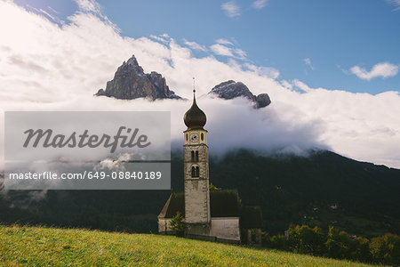 San Valentino Church, Schlern-Rosengarten Nature Park, Seiser Alm, South Tyrol, Dolomite Alps, Italy