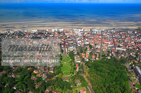 France, Northern France, Pas de Calais, Cote d'Opale. Le Touquet