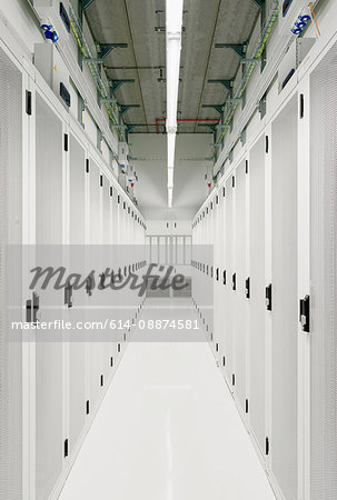 Diminishing perspective of data storage warehouse