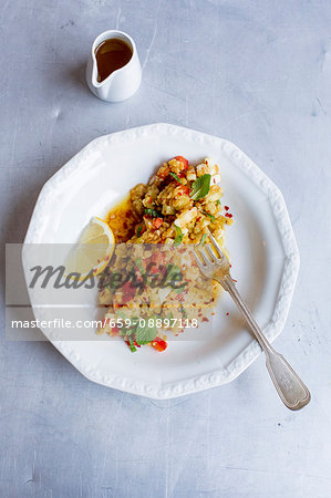 Lentil salad with red pepper and mint