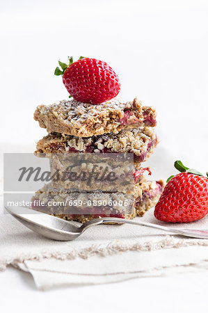 A stack of strawberry cumble slices