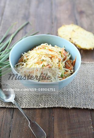 Coleslaw with spring onions and pineapple