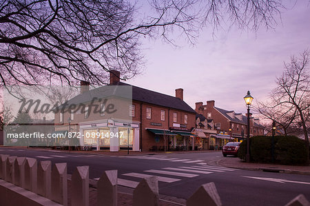 Twilight exterior of downtown Williamsburg Inn, Fife & Drum Inn, Williamsburg, VA.