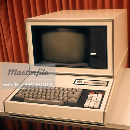 1960s 1970s COMPUTER TERMINAL RCA SPECTRA 70 VIDEO DATA TERMINAL COMPUTERS APPLIANCES TECHNOLOGY