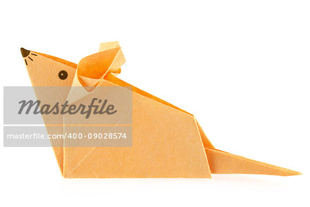 Orange mouse of origami, isolated on white background