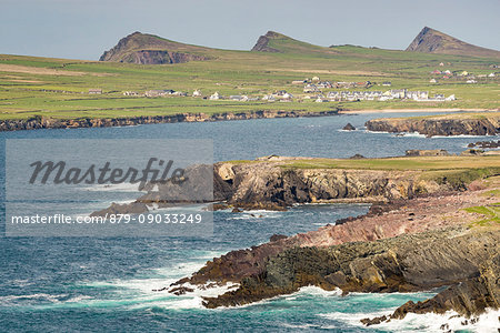 Irish coast with Three Sisters peaks on the background. Dingle Peninsula, Co.Kerry, Munster, Ireland, Europe.