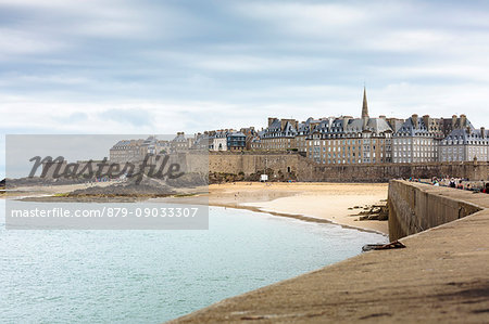 The town seen from the pier. Saint-Malo, Ille-et-Vilaine, Brittany, France.