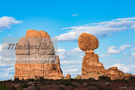 Rock formations in Arches National Park, Moab, Grand County, Utah, USA.