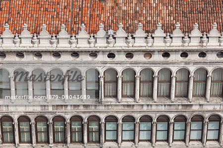 Europe, Italy, Veneto, Venice. Doge's Palace - Palazzo ducale - details of Gothic architecture