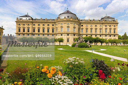 The Residence Palace, Hofgarten Park, UNESCO World Heritage Site, Wurzburg, Franconia, Bavaria, Germany, Europe