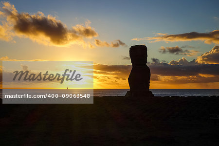 Moai statue ahu akapu at sunset, easter island, Chile