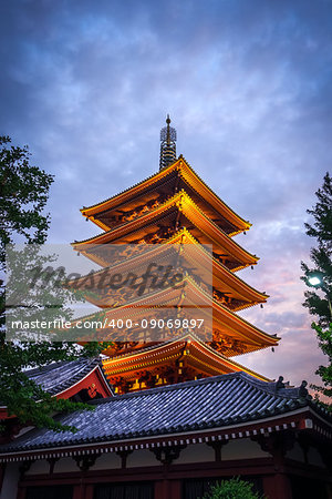 Pagoda at sunset in Senso-ji Kannon temple, Tokyo, Japan