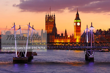 Skyline of London at dusk, with Big Ben and Houses of Parliament, London, England, United Kingdom, Europe