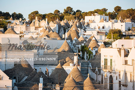 Traditional Trulli style houses in Alberobello, UNESCO World Heritage Site, Puglia, Italy, Europe