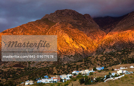 Mountains bathed in evening light, near Chefchaouen (Chaouen), Morocco, North Africa, Africa