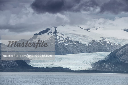 Glacier in the Darwin Mountain range, Magellan Straits, Alberto de Agostini National Park, Tierra del Fuego, Chilean Patagonia, Chile, South America