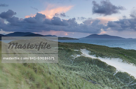 A view across the Sound of Taransay from the dunes at Luskentyre, Isle of Harris, Outer Hebrides, Scotland, United Kingdom, Europe
