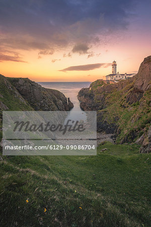 Fanad Head (Fánaid) lighthouse, County Donegal, Ulster region, Ireland, Europe. Sunrise at Fanad Head Lighthouse