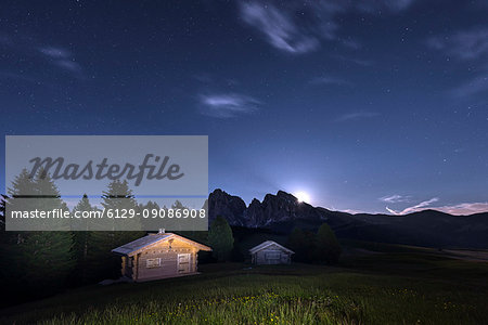 Alpe di Siusi/Seiser Alm, Dolomites, South Tyrol, Italy. Moonrise on the Alpe di Siusi