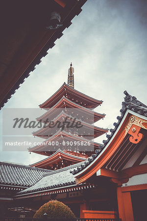 Pagoda in Senso-ji Kannon temple, Tokyo, Japan