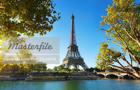 Seine in Paris with Eiffel tower in sunrise time