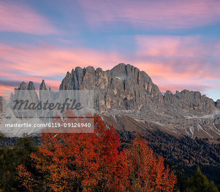 Sunrise on Catinaccio Rosengarten and Torri Del Vajolet in autumn, Tires Valley, Dolomites, South Tyrol, Bolzano province, Italy, Europe