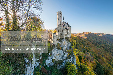 Lichtenstein Castle in autumn, Lichtenstein, Baden-Wurttemberg, Germany, Europe